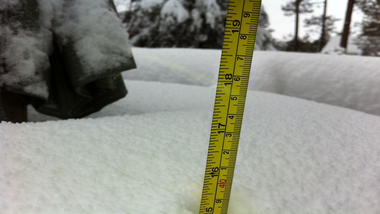 the-outcrop-what-12-inches-of-snow-looks-like